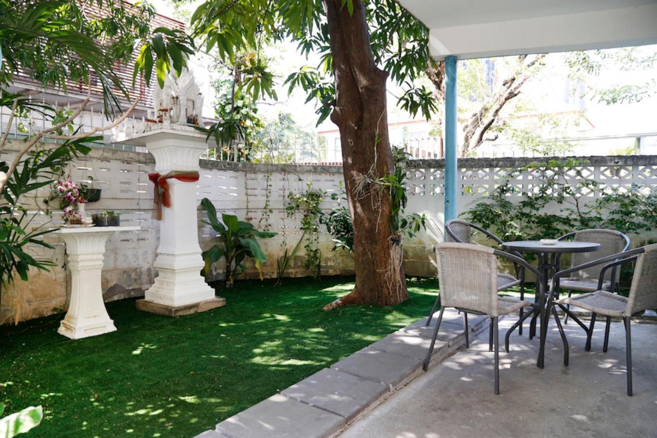 Rubin Home Bangkok Extérieur photo